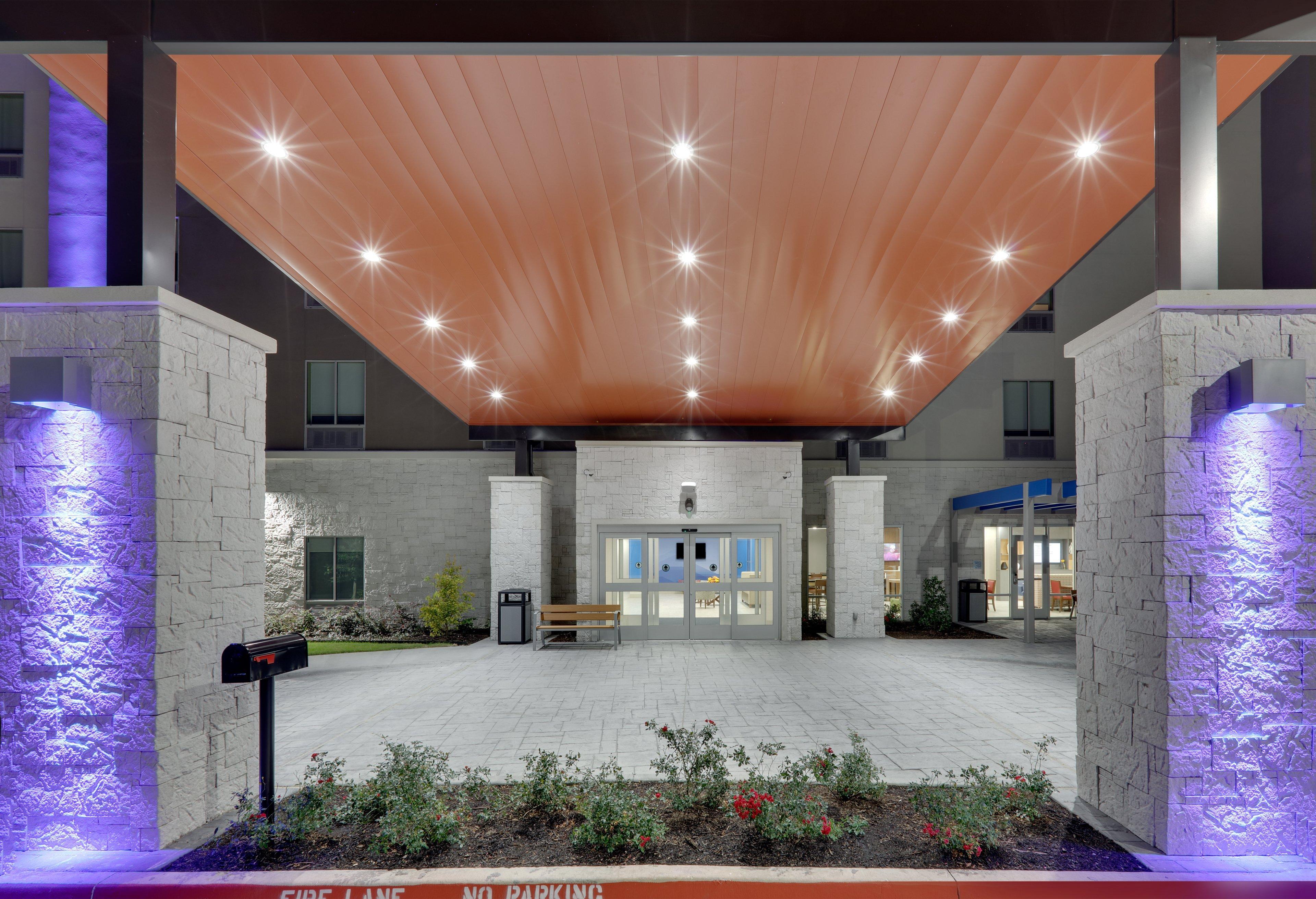 Holiday Inn Express & Suites - Plano - The Colony By Ihg Extérieur photo